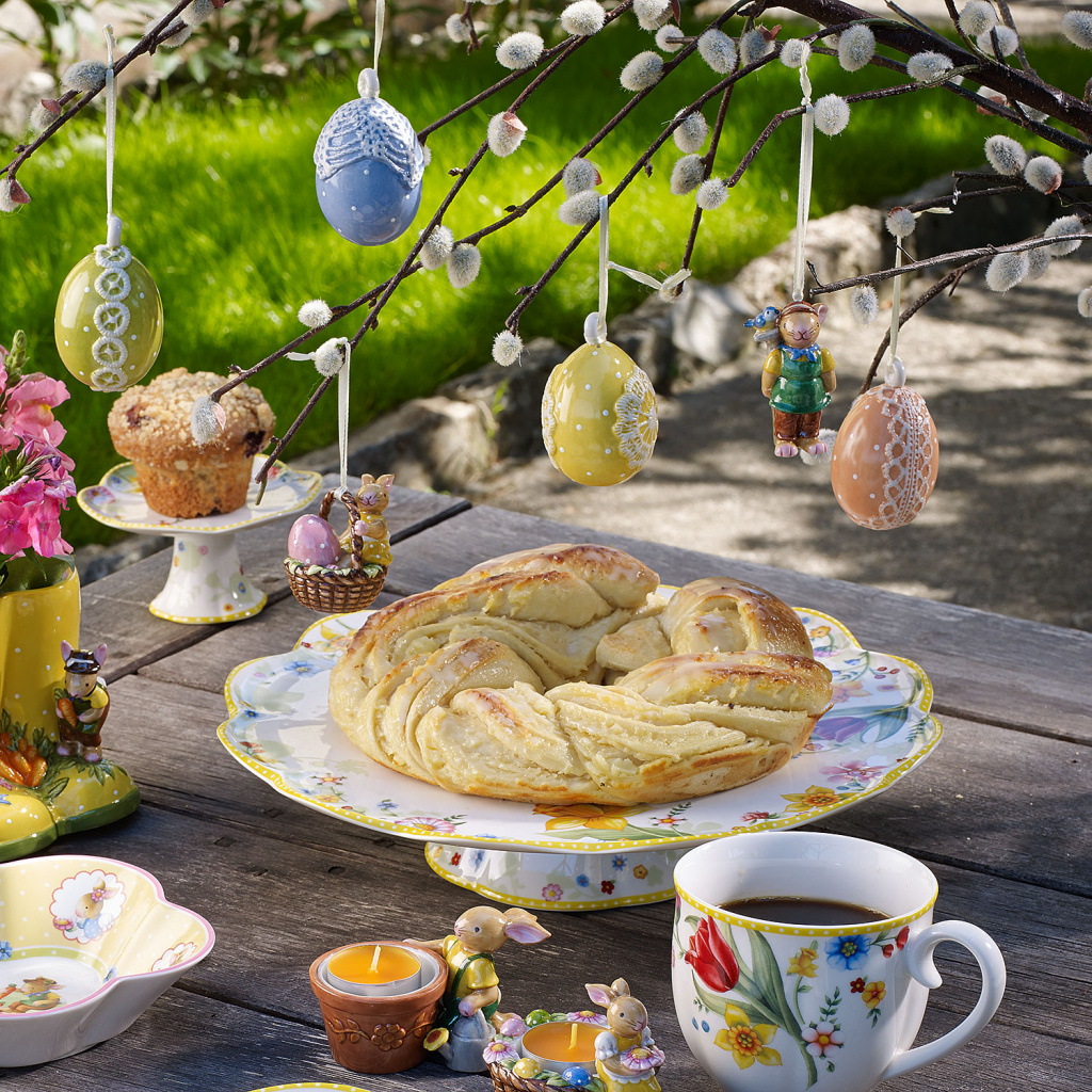 Позвоните в Villeroy & Boch по номеру +7 (800) 500-76-68 Тортовница на ножке