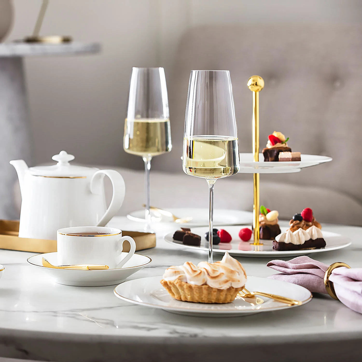 MetroChic Blanc Gifts Этажерка 27 см