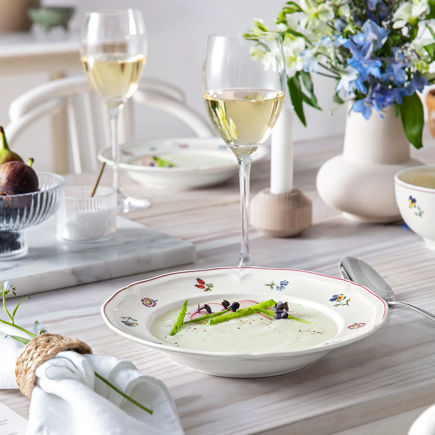 Petite Fleur Глубокая тарелка 23 см