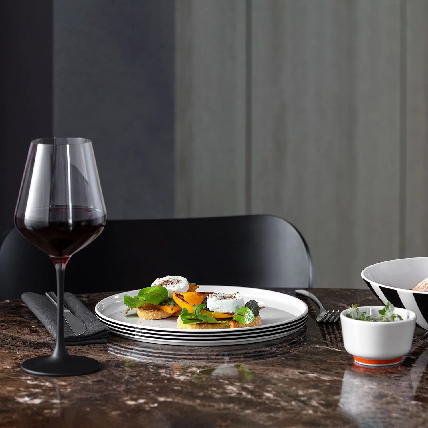 Memphis Collection Плоская тарелка 24 см