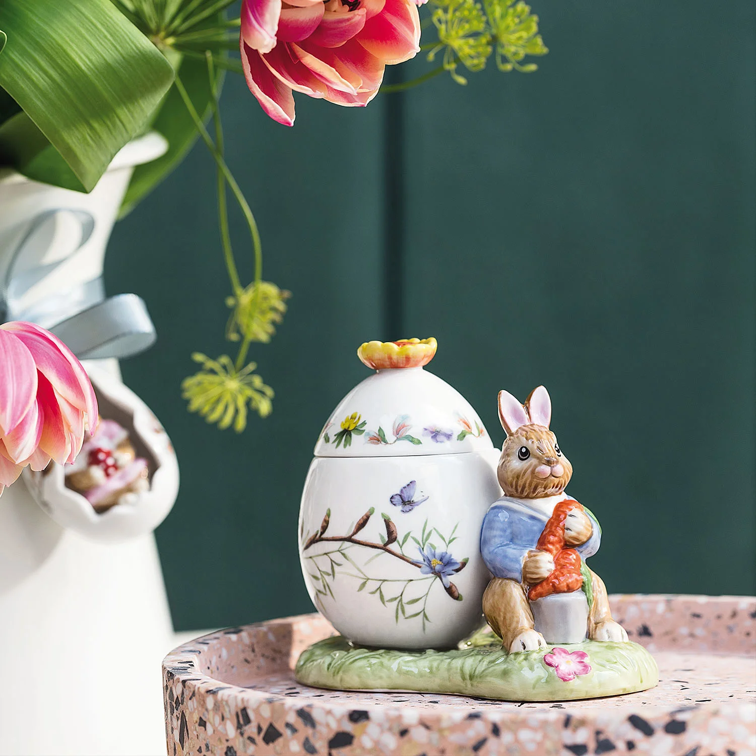 Bunny Tales Шкатулка "Кролик с морковкой" 11 см