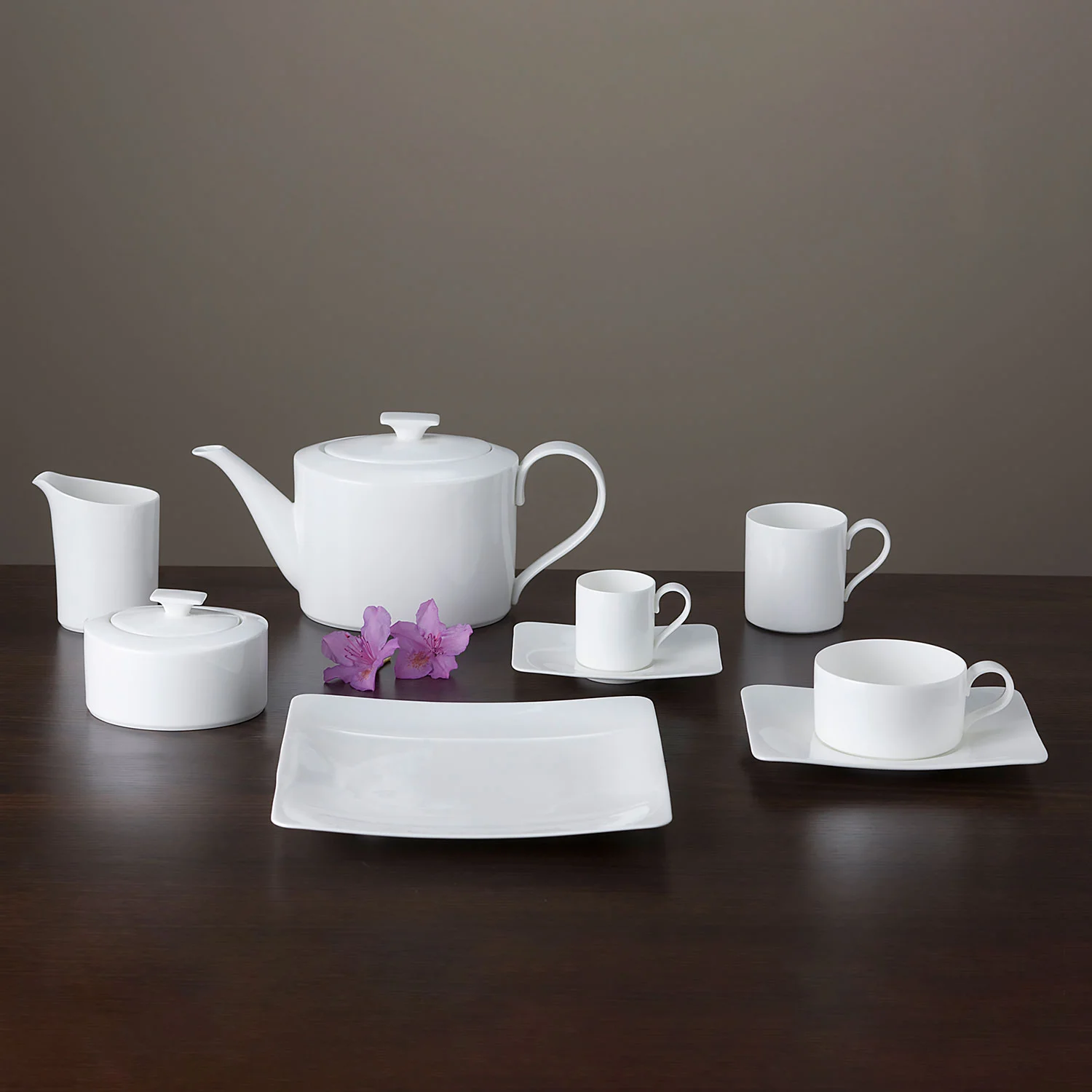 Modern Grace Блюдце к чайной чашке 17 см