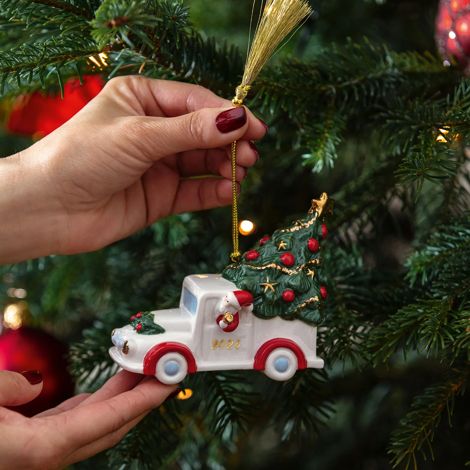 Christmas Classics Украшение "Автомобиль" 10 см