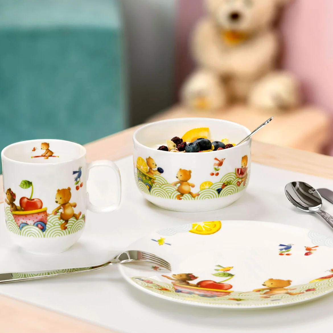 Hungry Bear Детская плоская тарелка 22 см