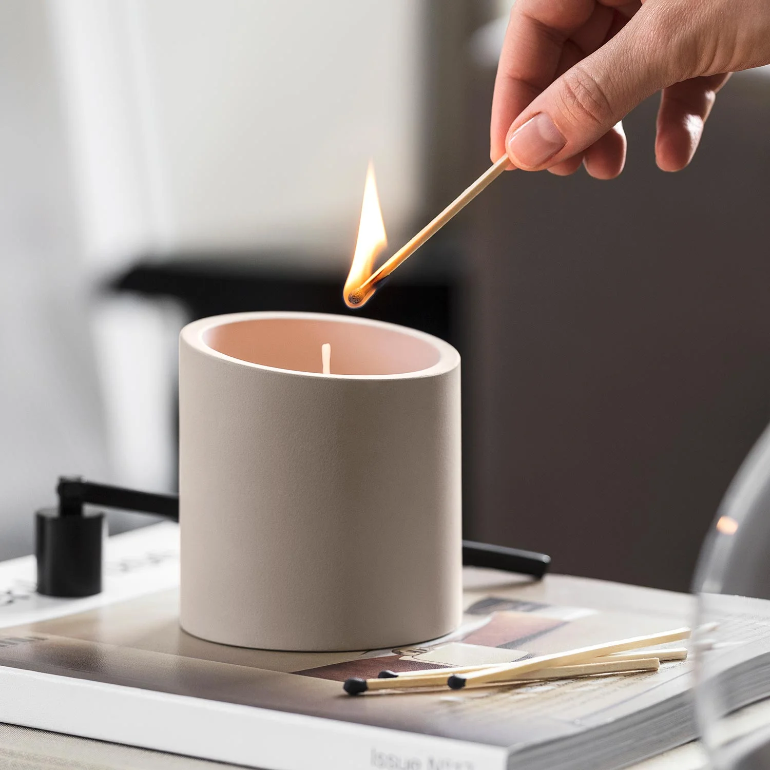 NewMoon Home Energy Подсвечник с ароматической свечой 9 см