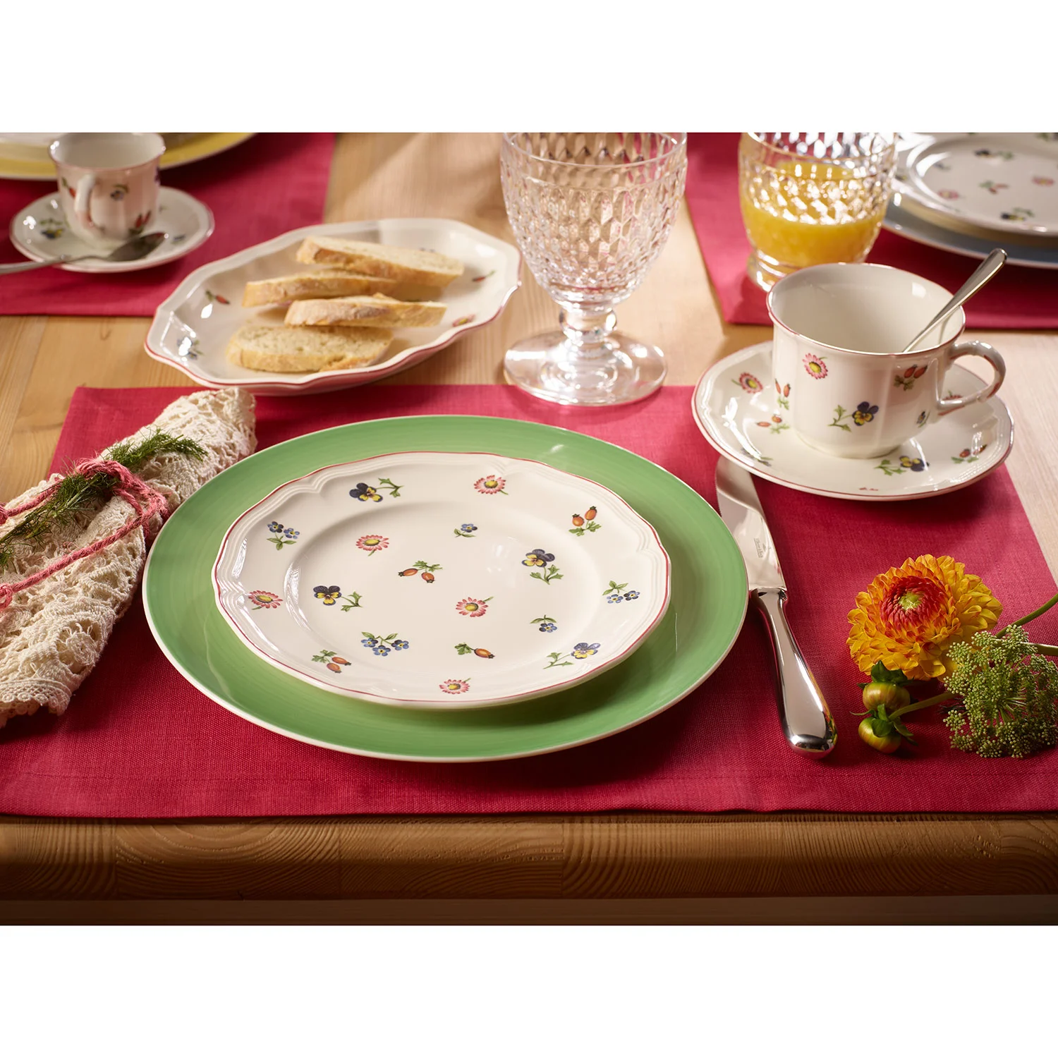 Petite Fleur Блюдце к чайной чашке 14.5 см