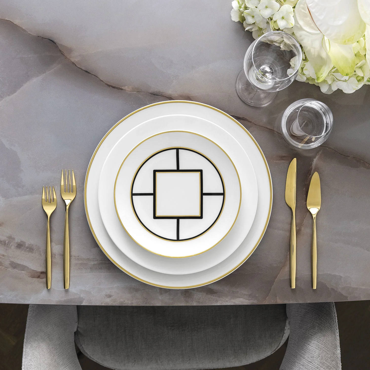 MetroChic Тарелка для торта 33 см