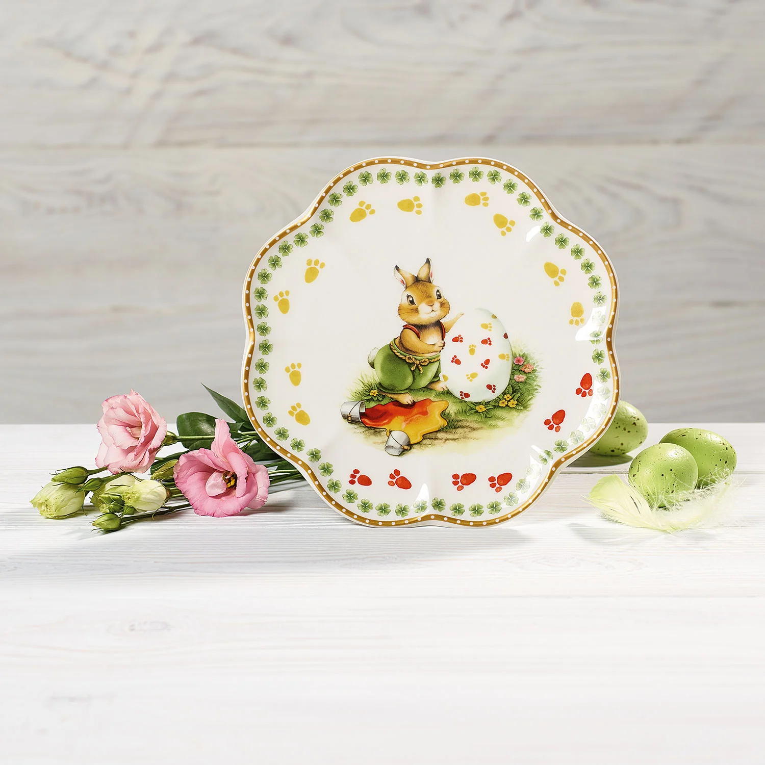 Annual Easter Edition Салатная тарелка "Пасхальный кролик Пол" 22 см