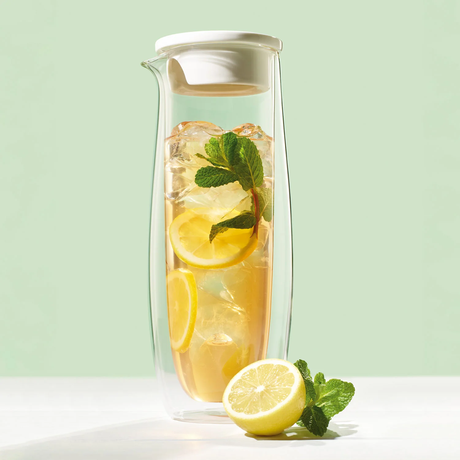 Artesano Hot - Cold Beverages Кувшин с крышкой 1 л