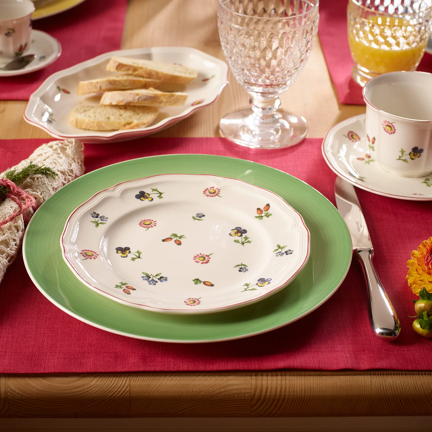 Petite Fleur Плоская тарелка 26 см