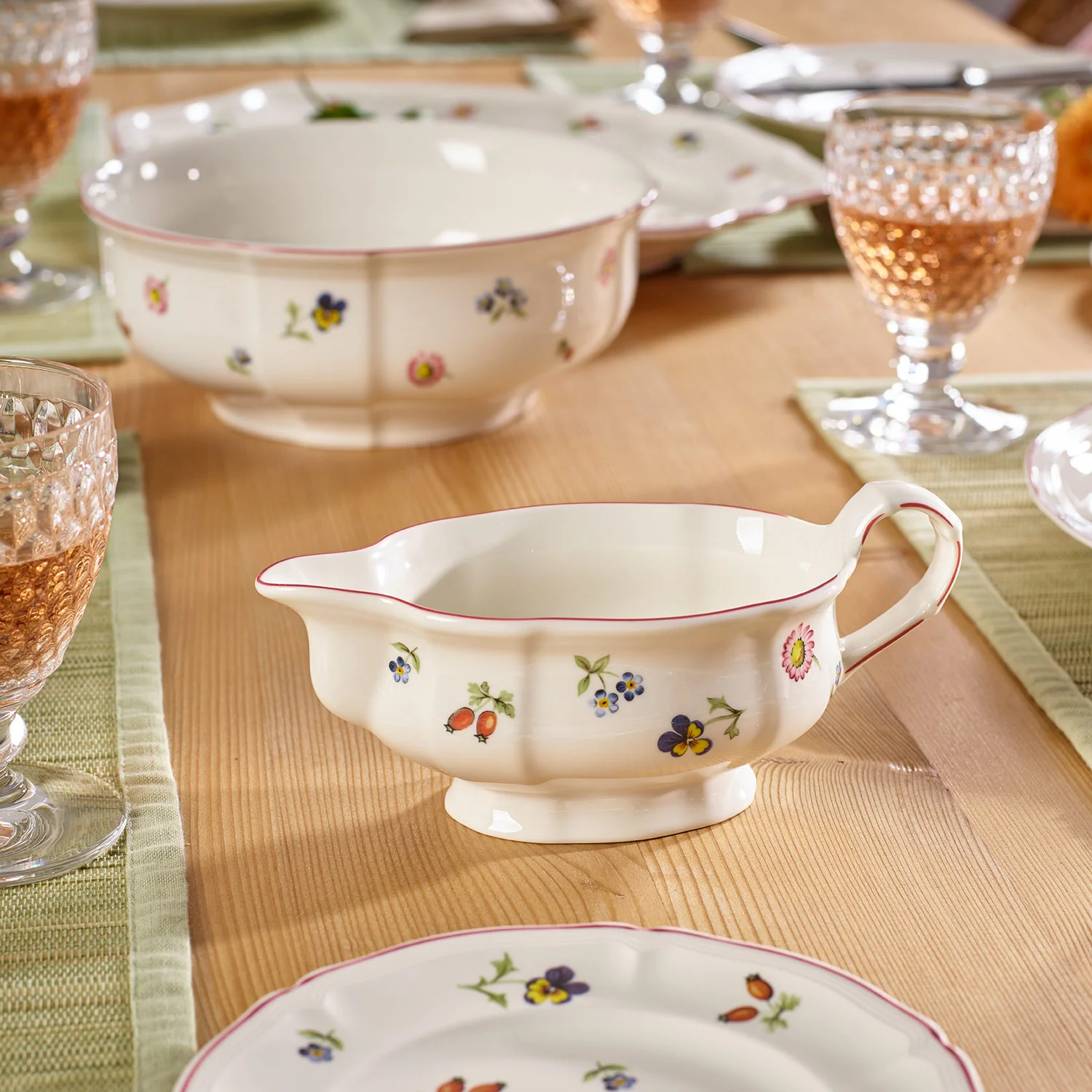 Petite Fleur Салатник 1.5 л