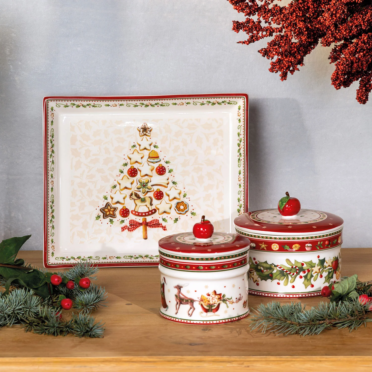 Winter Bakery Delight Банка для печенья средняя 13 см
