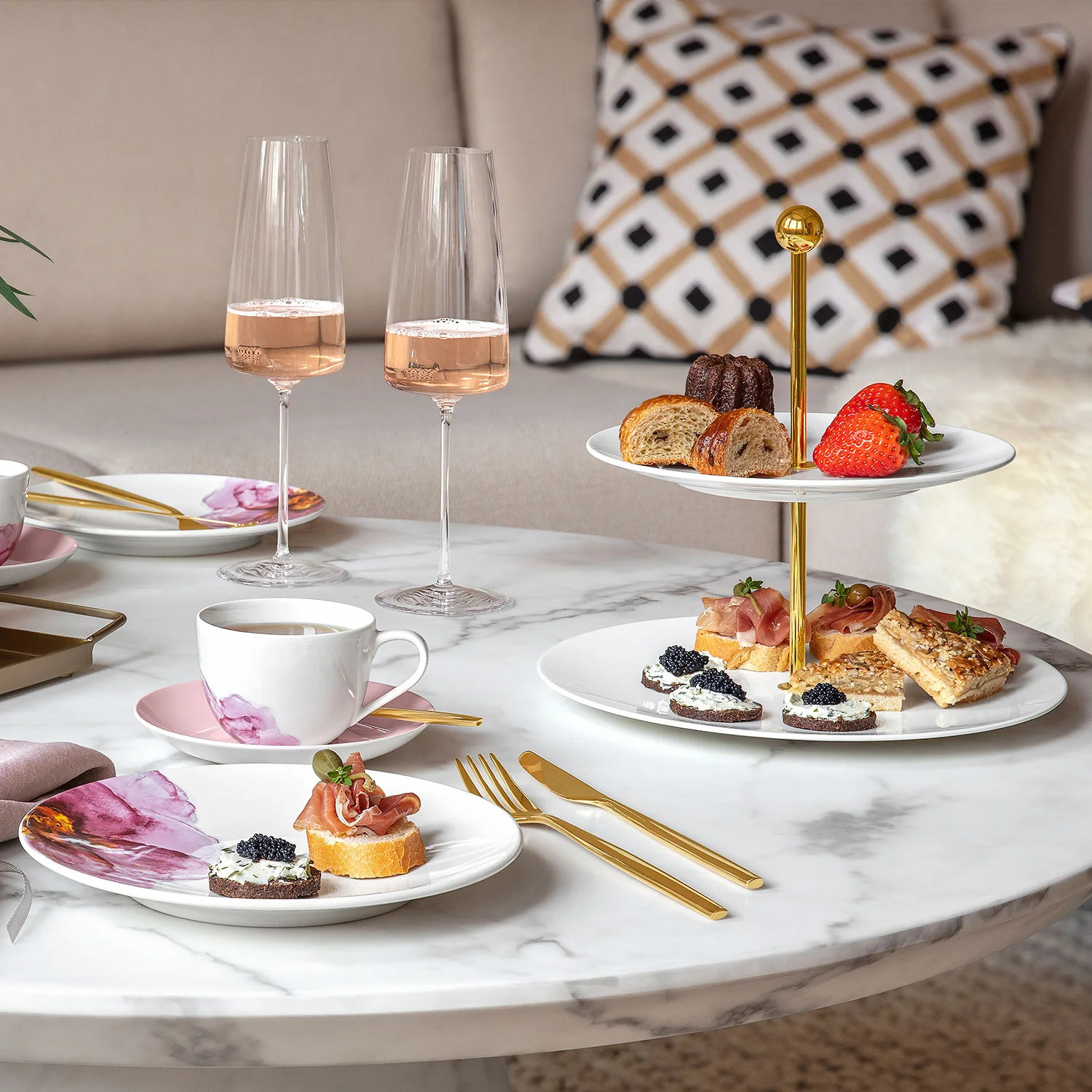 MetroChic Blanc Gifts Этажерка 27 см