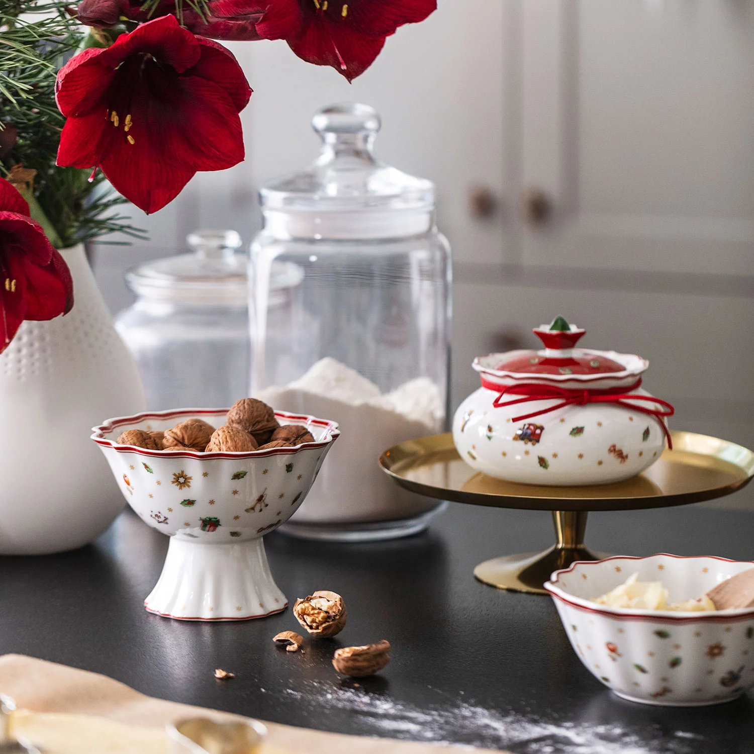 Toy's Delight Блюдо на ножке 15 см