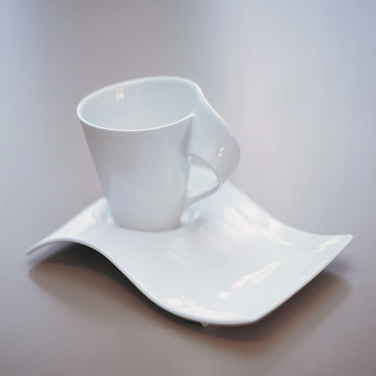 NewWave Caffe Блюдце к чашке для капучино 20 см