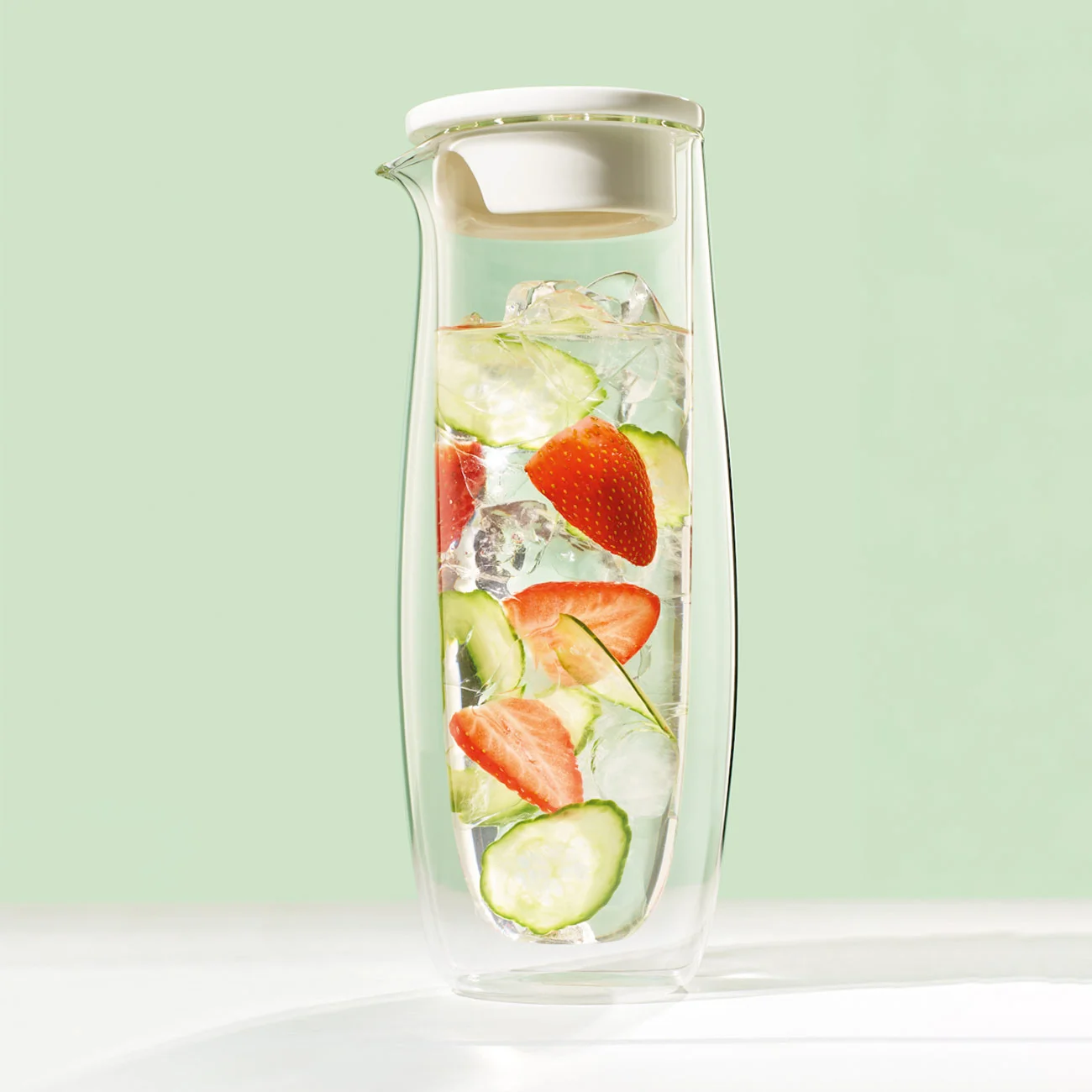 Artesano Hot - Cold Beverages Кувшин с крышкой 1 л