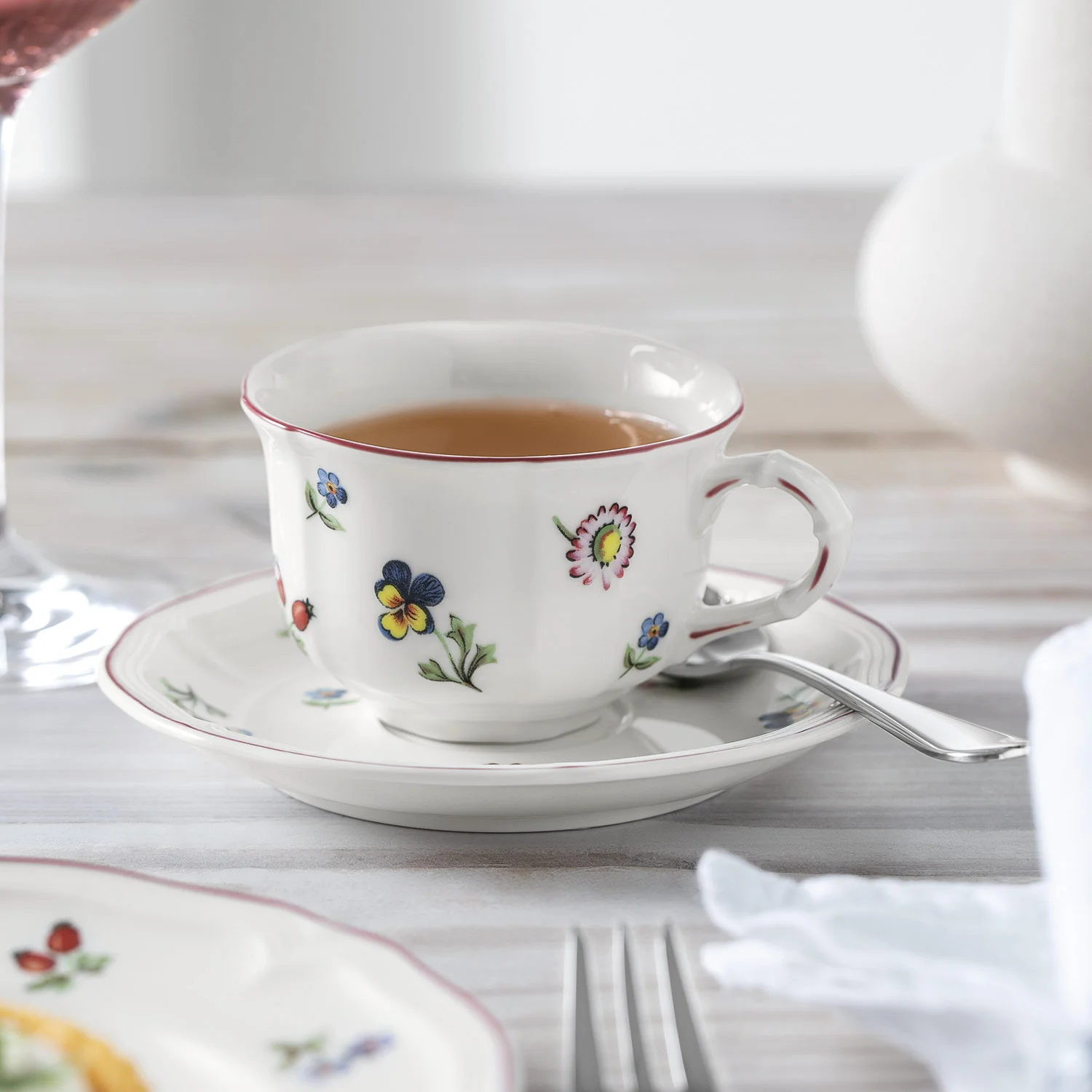 Petite Fleur Блюдце к чайной чашке 14.5 см